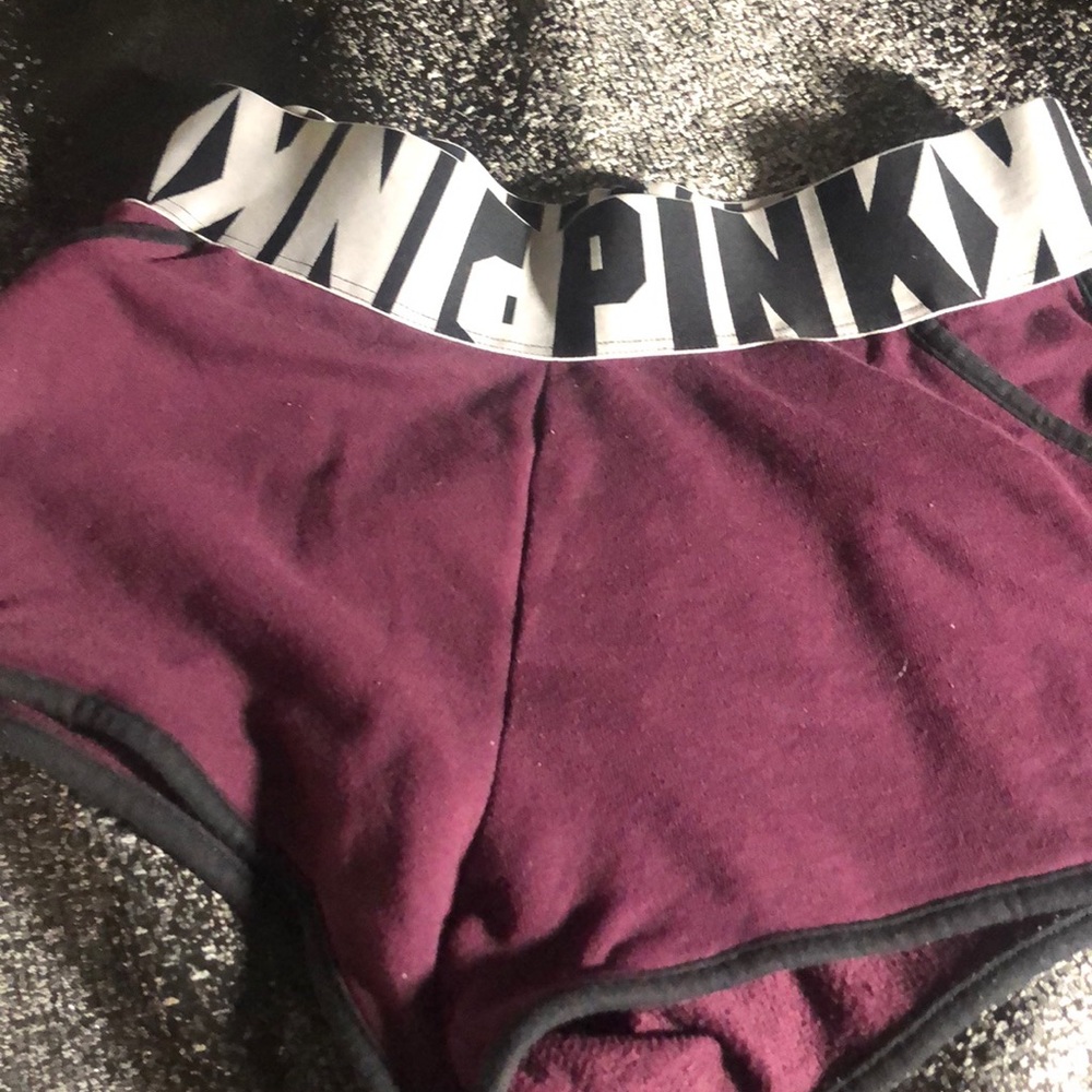 Pink shorts - Picture 2 of 2
